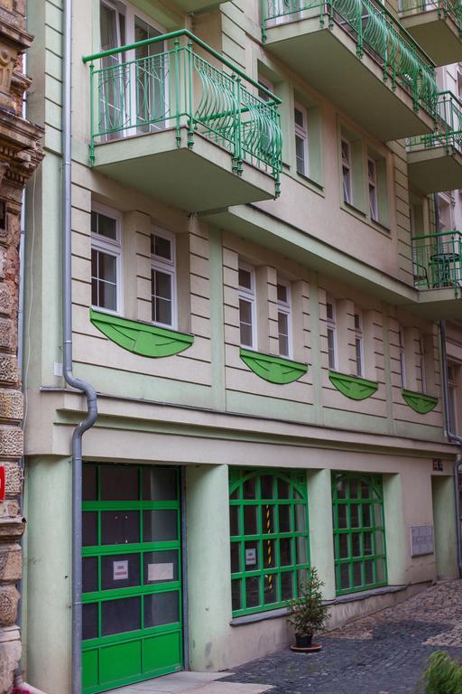 Apartment Lilianna Karlovy Vary Exteriör bild